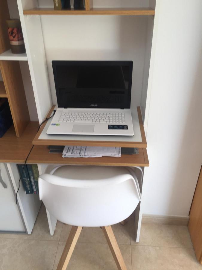 Appartement Standing 58M Plage A 3Mn En Voiture Roses Luaran gambar