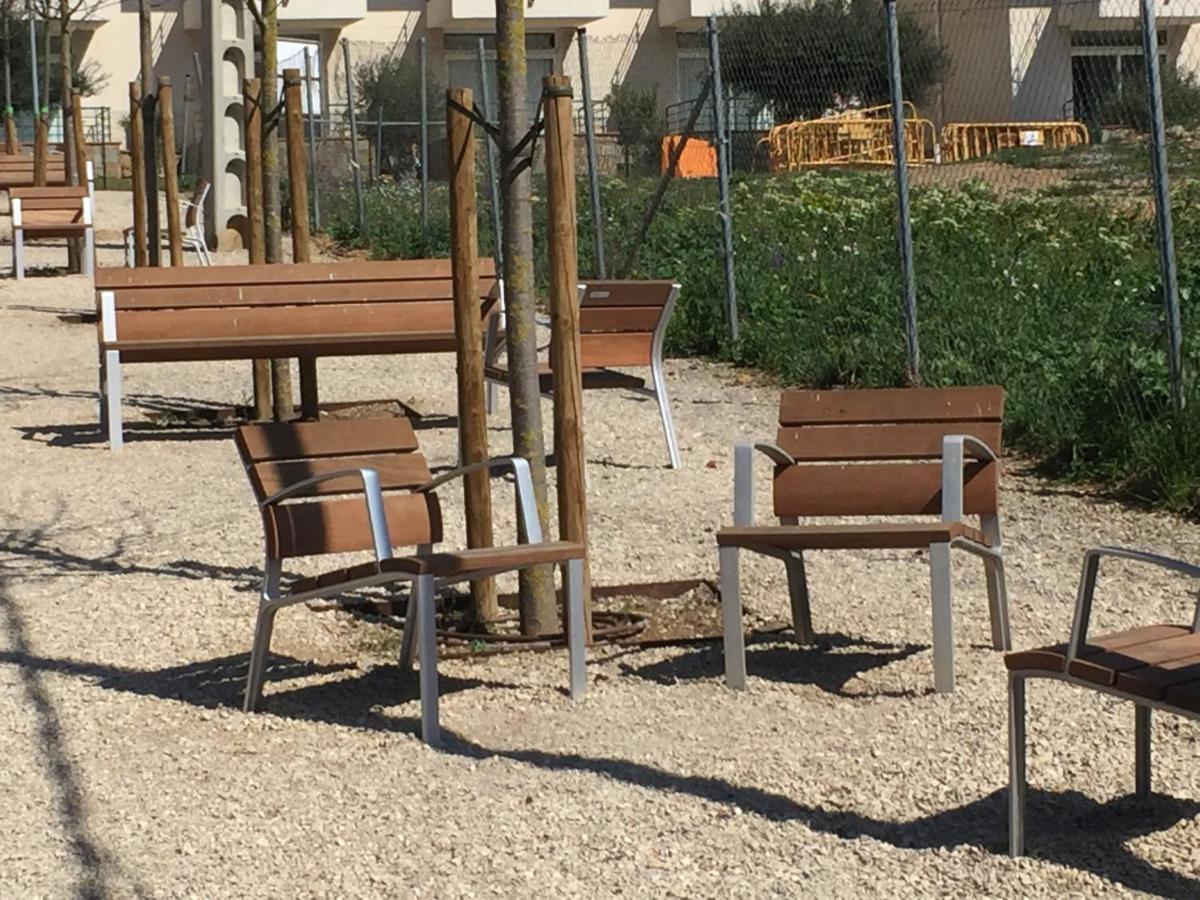 Appartement Standing 58M Plage A 3Mn En Voiture Roses Luaran gambar