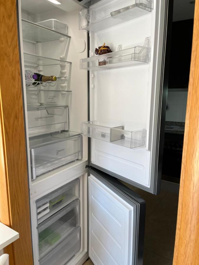 Appartement Standing 58M Plage A 3Mn En Voiture Roses Luaran gambar